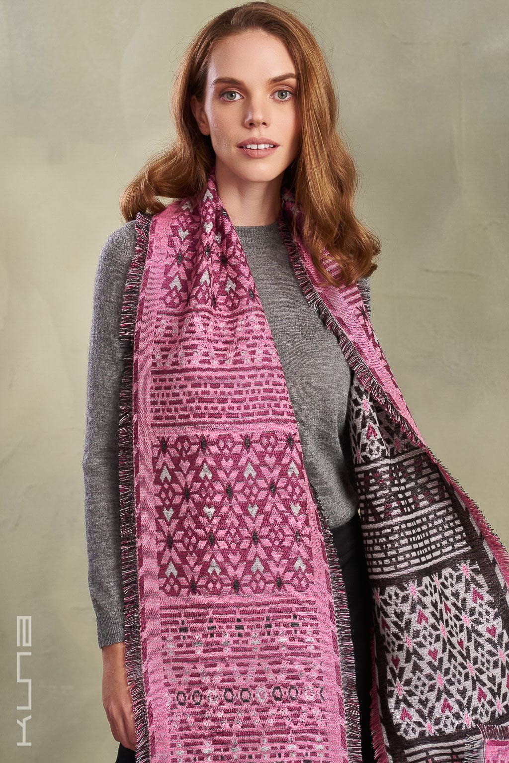 Tarot Scarf-Rose/Wht/Blk - Alpacas at Marquam Hill Ranch